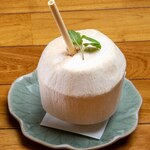 【期间限定】 新鲜椰子汁“娜姆马普拉奥”