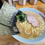 ラーメン六角家 - 