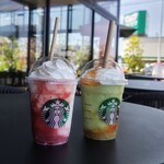 スターバックスコーヒー - ストロベリーフラペチーノ　もっとGOHOBIメロンフラペチーノ