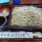 246201567 - もりそば600円(税込)
                      色白で美しいお蕎麦は力強い歯応えで喉越しも抜群♪
                      めんつゆのお出汁が美味しい(⁠ ⁠ꈍ⁠ᴗ⁠ꈍ⁠)
                      ボリュームもあるし、お値段以上に美味しいお蕎麦です。