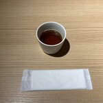 三輪山本 お食事処 - お茶とおしぼり