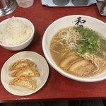 和田党  - Ｂセット(ご飯＋揚げ餃子)。150円