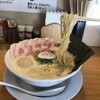 鶏そば 啜る 丸の内本店