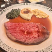 ロウリーズ・ザ・プライムリブ 恵比寿ガーデンプレイス店 - 