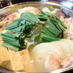 Izakaya Shukora - 寒い日は鍋と熱燗もいいですよね