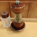 地酒とうなぎのまんまる Tokyo - 山椒