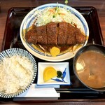 Yada katsu - 味噌とんかつ定食1500円