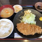 Tonkatsu Tonkichi - ランチのロースカツ定食　税込み1045円