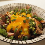 カレーショップ いなくら - ローストビーフのユッケ風