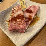 Shiawaseno Yakiniku Tabehoudai Kamimura Bokujou - 