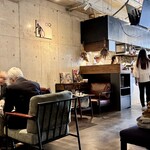 KokoFLAT cafe Hommachi - 