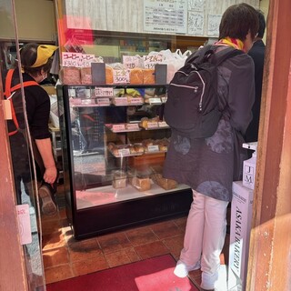 アサカベーカリー_2