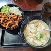 カルビ丼とスン豆腐専門店 韓丼 新堀川本店