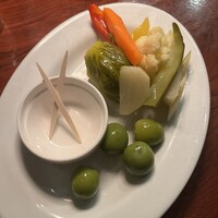 カルネジーオ イースト - 