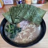 巓 - 料理写真:ラーメンのり増し
味薄め・油少なめ・麺硬め