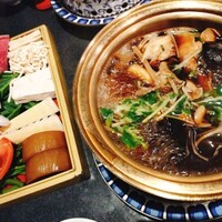 Shangri-La’s secret 表参道店 - 美楽黒湯