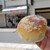 手作りのパン 河内ベーカリー - 料理写真:きなこクリームパン(税込265円)
          パンに黄粉をまぶしているだけ？と思ったら中身が「軟らかい黄粉餅」でした
          初めて頂きましたが和洋折衷のパンといった感じで面白かったです