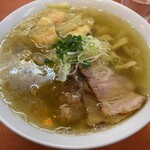 日陰 - 海老ワンタンメン1050円