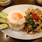 タイ料理キングサイアム - 