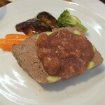 Kitchen blue grove - 牛挽き肉と枝豆のテリーヌのアップ