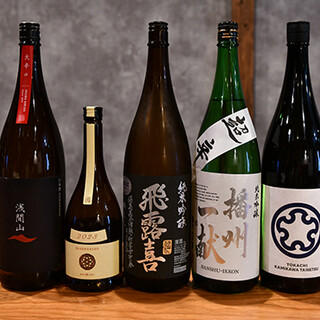 【有配對】 嚴選的天然葡萄酒和日本酒引以為豪!