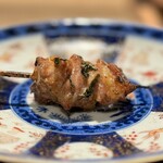 薪鳥新神戸 - 高原比内地鶏 はらみ