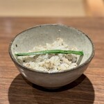 薪鳥新神戸 - 土鍋鶏そぼろご飯 ニラ