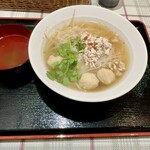 Pak Soi 54 - ランチメニュー「タイ風豚ラーメン」(1100円)※通常は鶏肉