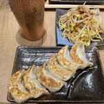 肉汁餃子のダンダダン - 