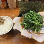ラーメン 末廣家 - 