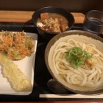 本場さぬきうどん 親父の製麺所 - 