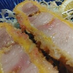 とんかつ よしだ - 断面