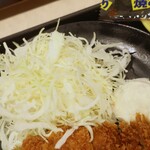 松乃家 朝霞台店 - ポテトサラダ＆キャベツ