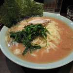 いずみ家 - らーめん大