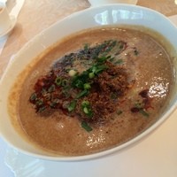 トゥーランドット 臥龍居  - 白胡麻風味の旨辛担々麺！