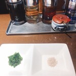 麺や 虎徹 - 生海苔と藻塩