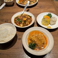 四川料理 龍の子 - 