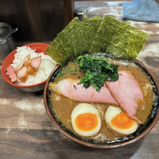 神田ラーメン わいず - 