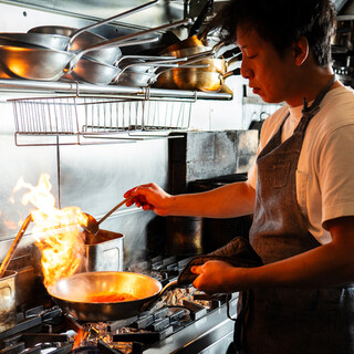 伝統と挑戦の調和を体現する小倉シェフ