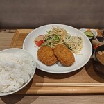 Izumi Shokudou - コロッケ定食！