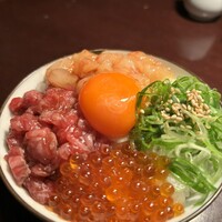 焼肉 にくだらけ - 