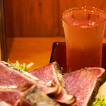 246259260 - 日本酒はカツオと最高相性の「酔鯨」。