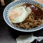 神戸らんぷ亭 - 牛丼とハンバーグと目玉焼き的な(´・ω・｀)