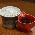 桶家乃隠居 - しらすおろし