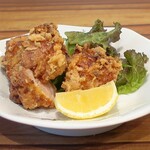 シウマイ堂 正屋 - 鶏の唐揚げ