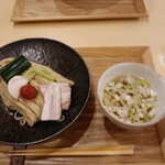 Komugi Soba Ike - 地鶏と煮干しのつけ麺  1,400円