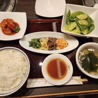 叙々苑 新宿小田急ハルク店 - 