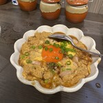 暁鶏 - 1番人気の親子丼の上