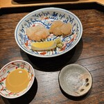 御料理 ふじ田 - 伊勢海老、そのままと藁で炙ったもの