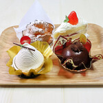 FUJIYA KOBE -  プレミアムモンブラン、カントリーマアムチョコまみれケーキ、窯焼きシュークリーム、苺のショートケーキ